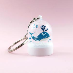 Porte-clés boule à neige Ø 2,9 cm - 4 cm hauteur